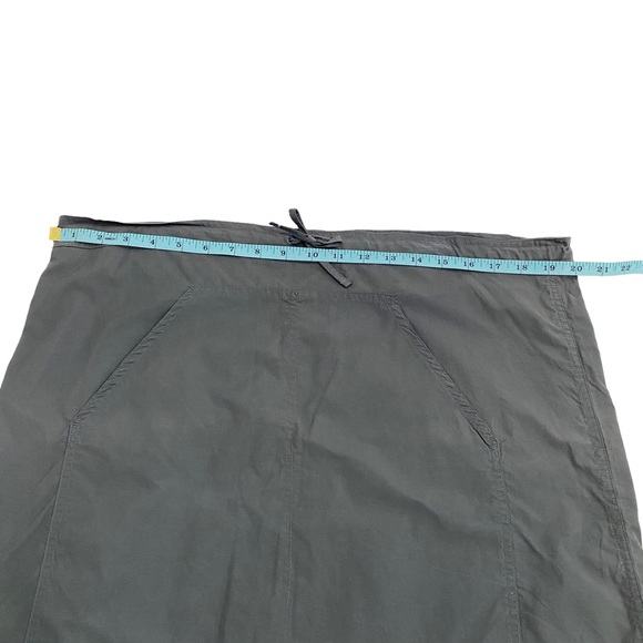 Route 66 Green Adjustable Tie Waist Skirt With Kangaroo Pocket, Size 12 - Picture 7 of 9